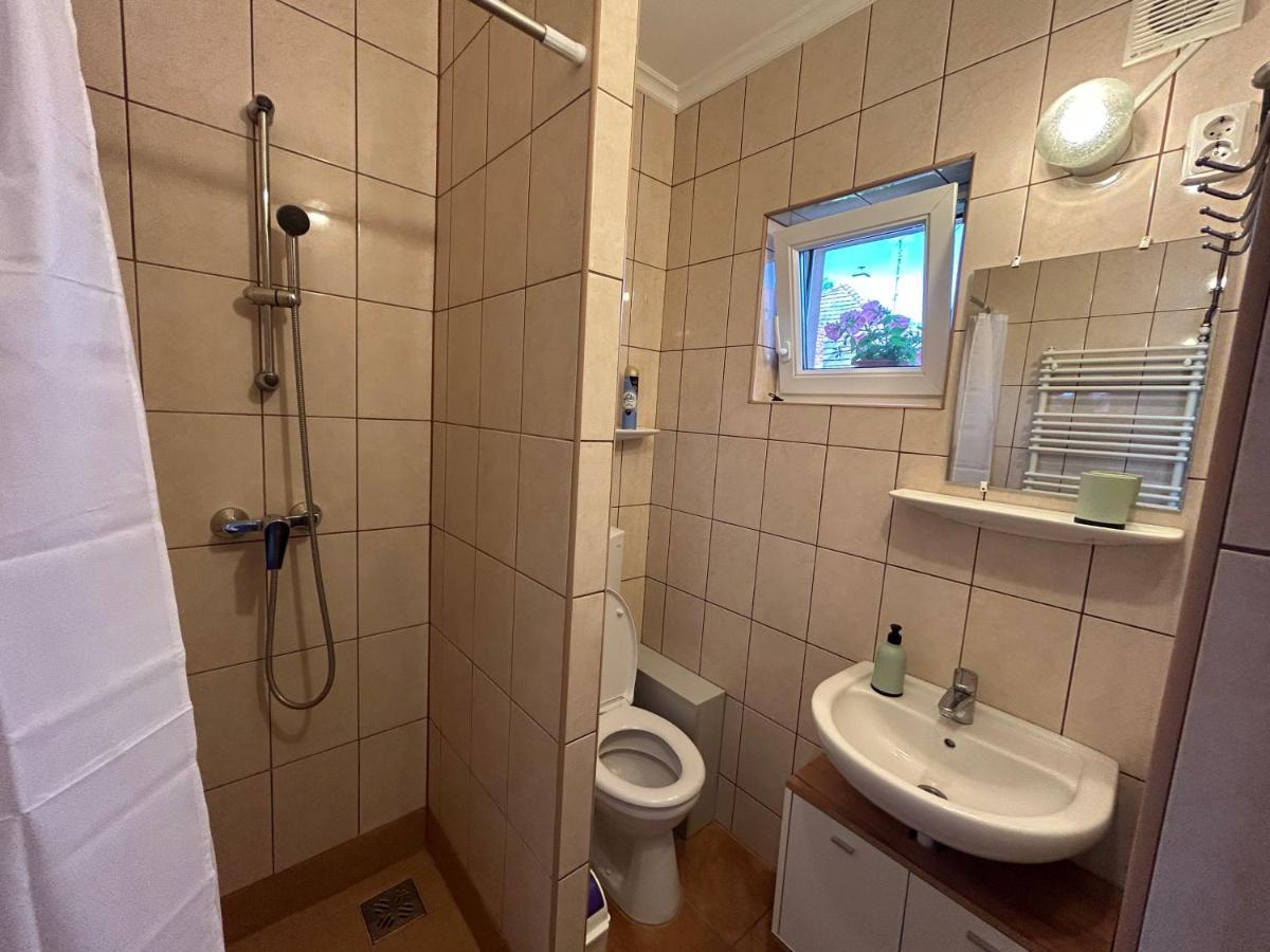 Renáta Vendégház Eger Esterno foto